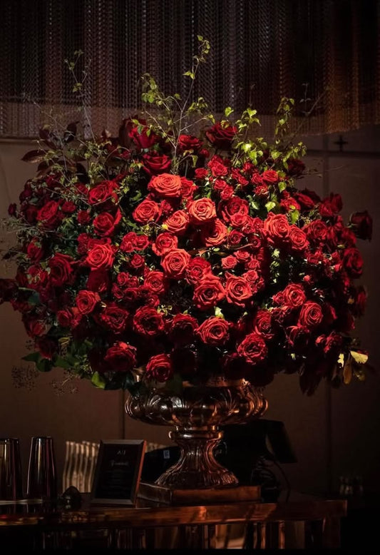 Crimson Royale | Grand Rose Arrangement